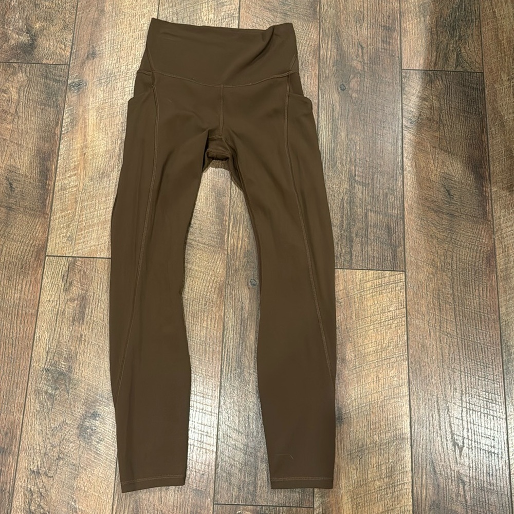 Lululemon Align with Pockets size 4